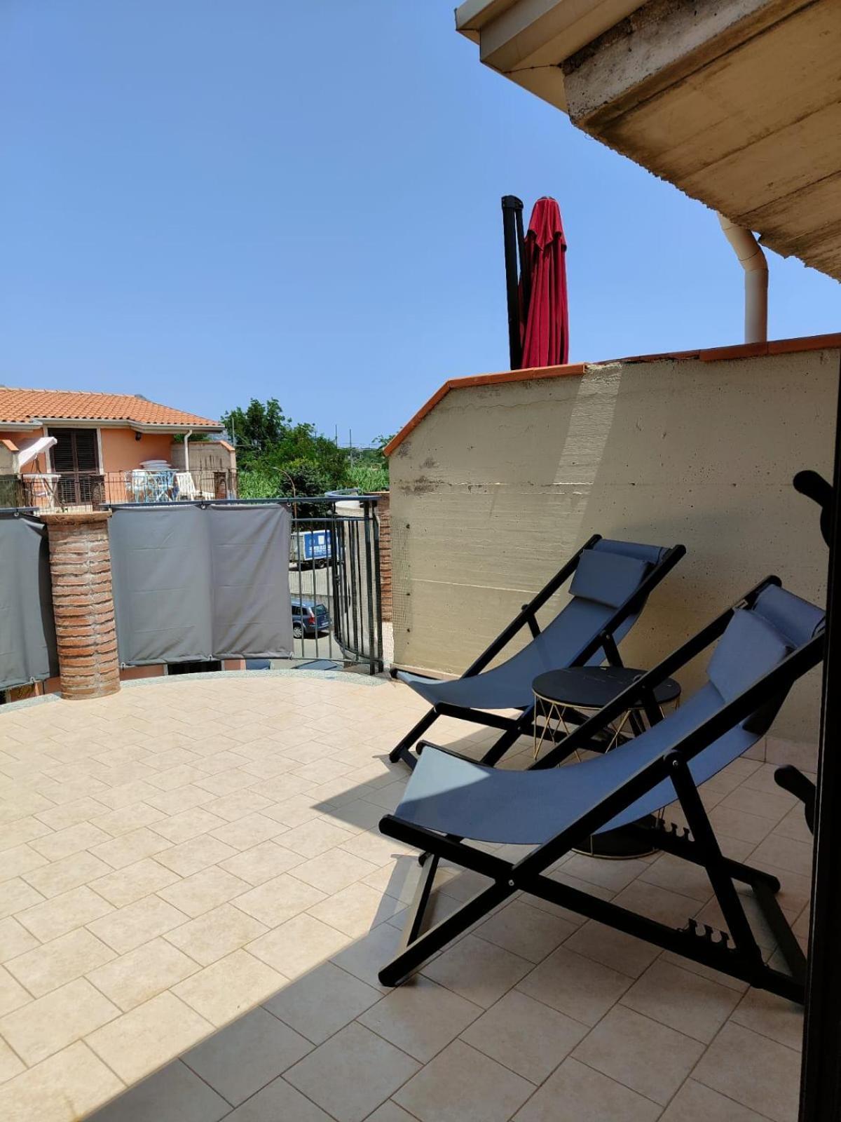 Limoncello Apartment Giardini Naxos Luaran gambar